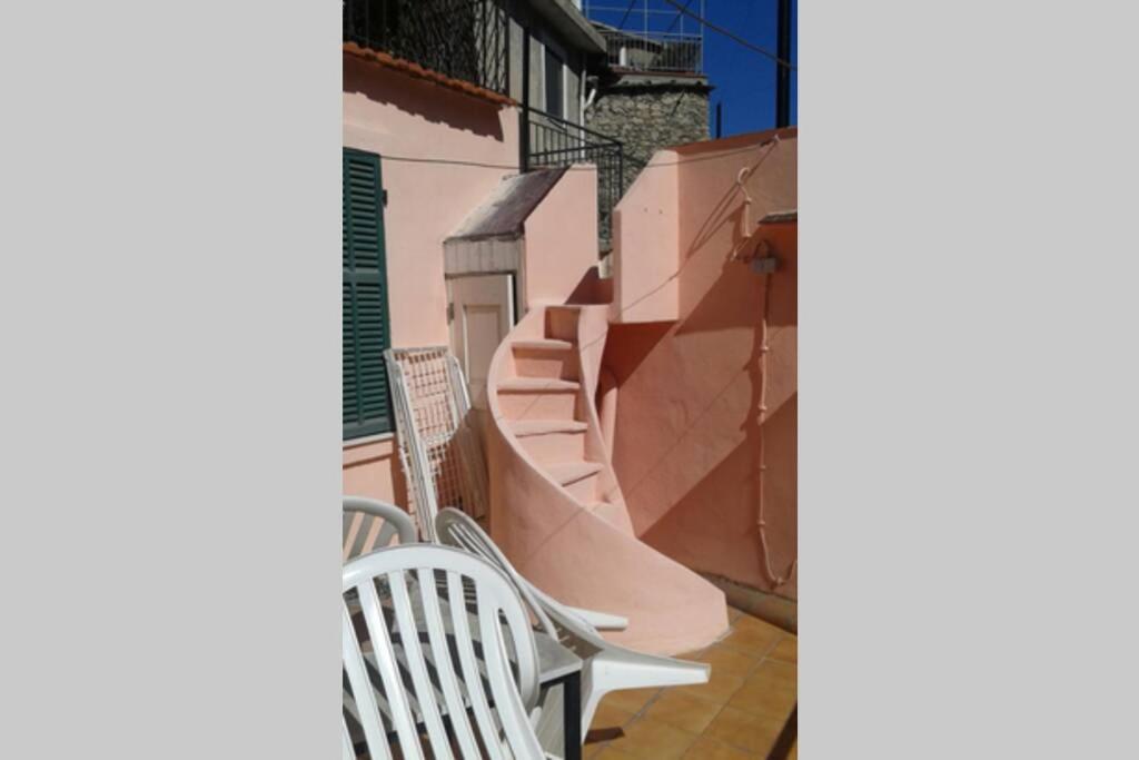 Вилла Casa Venezia In Airole, Liguria, Italy Экстерьер фото